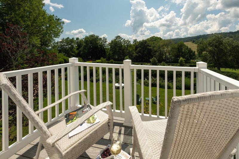 Ashby Inn & Restaurant Paris Экстерьер фото