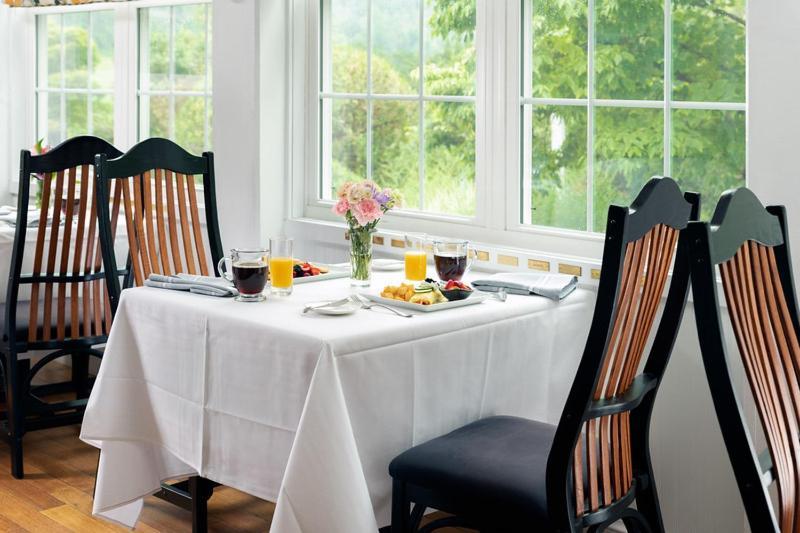 Ashby Inn & Restaurant Paris Экстерьер фото